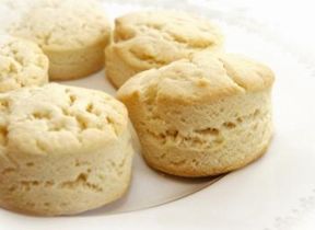 Come preparare gli scones (focaccine da servire con il tè inglese)