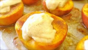 Ricetta: Pesche al forno farcite di ricotta