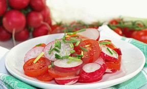 Rapanelli, pomodori e menta per un’insalata freschissima