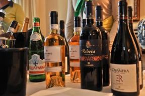 L’esplosione dei colori del vino della Sicilia , mini lezione sul giallo dorato, rosso porpora e ambra con Firriato