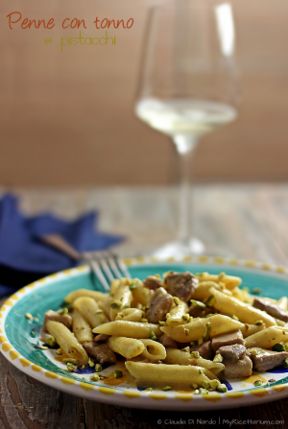 Penne con tonno e pistacchi