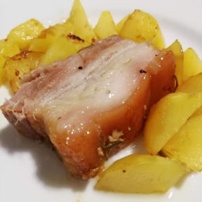 Porchetta e patate. La ricetta del lunedì.