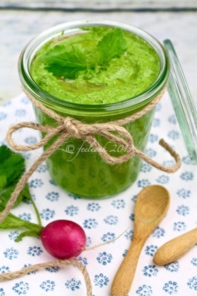 Pesto di foglie di ravanelli