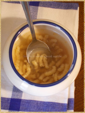 Passatelli in brodo di gallina