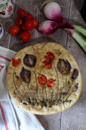Focaccia fiorita