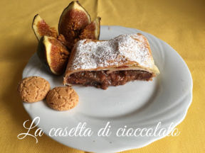 Strudel sfogliato con fichi freschi