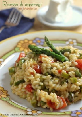 Risotto di asparagi con pomodorini e ricotta