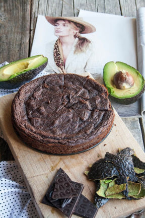 Torta vegana cioccolato e avocado