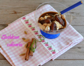 Coppetta di yogurt con datteri al caffè e cardamomo