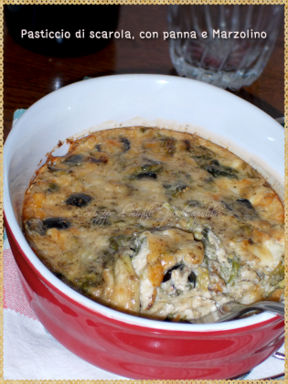 Pasticcio di scarola, con panna e Marzolino