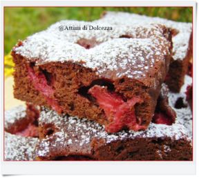 BROWNIES VELOCI NUTELLA E FRAGOLE