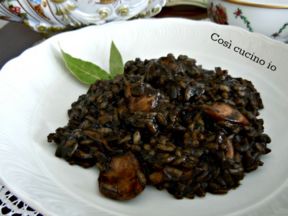 Risotto di seppie col nero, ricetta tradizionale veneziana