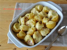 Conchiglioni ripieni con salmone affumicato