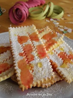 Cenci di carnevale al forno