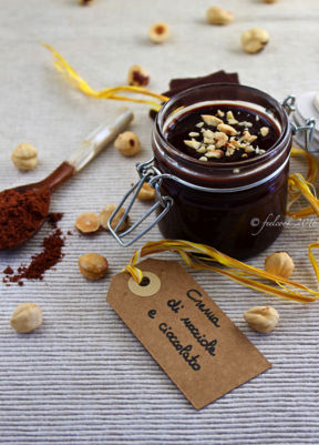 Crema di nocciole e cioccolato