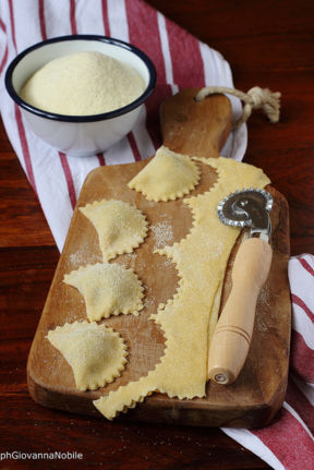 Ravioli con radicchio e ricotta....work in progress