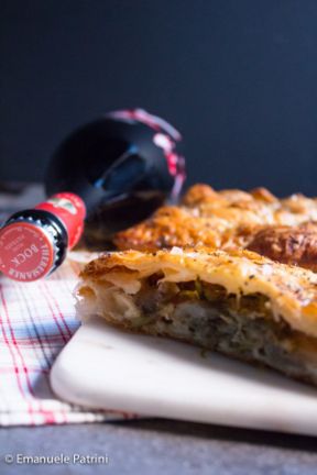 Torta salata puntarelle e provola piccante ricetta