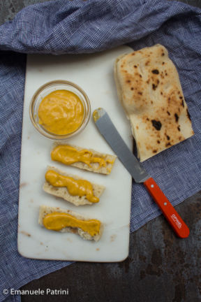 Salsa al curry e mango ricetta