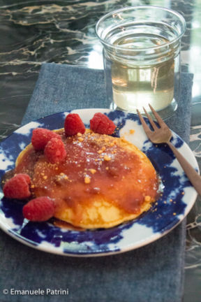 Pancakes allo yogurt e mirtilli ricetta