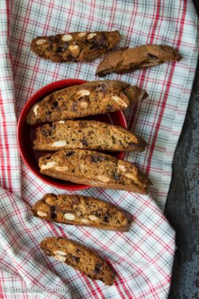 Cantucci castagne e cioccolato ricetta