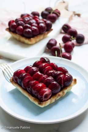 Torta cioccolato e ciliegie ricetta
