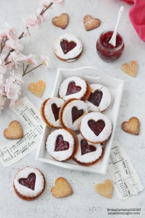I Linzer cookies per San Valentino