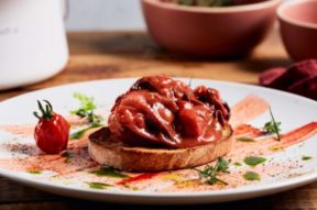 Polpetti alla Luciana su bruschetta