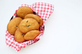 Biscotti con farina di mais e Prugne Secche Sunsweet