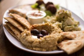 Hummus, non solo di ceci