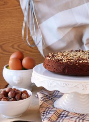 Torta nocciole e cioccolato