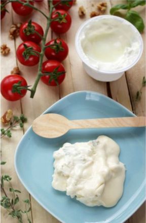 Pomodorini ripieni di gorgonzola e noci