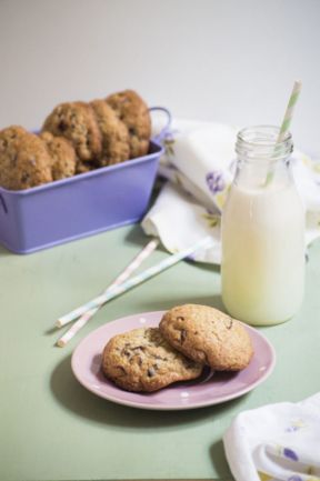 Cookies al cocco e mirtilli rossi