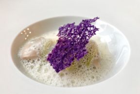 Bistrot, cocktail bar e ristorante stellato: i tanti volti del Seta a Milano
