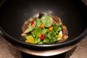 Staycation da favola di Natale a Napoli. Due ristoranti stellati al Parker’s
