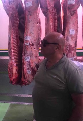 Porca Vacca, che bistecca! Nuovo ristorante tagliato per la carne a Salerno