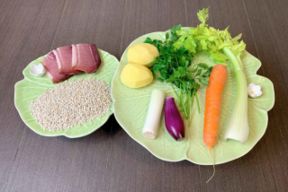 Zuppa d’orzo, ricetta semplice di una pietanza che risolve le cene invernali