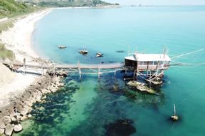 Trabocchi in Abruzzo. I migliori 12 per mangiare pesce veramente sul mare