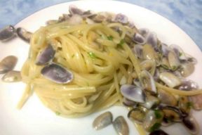 Arselle: le migliori le mangi al Buonumore, ristorante di mare a Viareggio