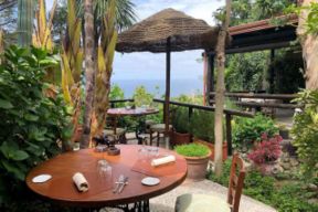 Montecorvo a Ischia, ristorante di cucina tradizionale che diresti esotico